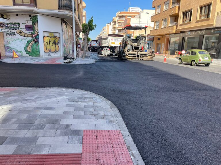 FINALIZANDO LAS OBRAS DE MEJORA DE ACCESIBILIDAD EN LA AVENIDA DIEGO RAMÍREZ PASTOR