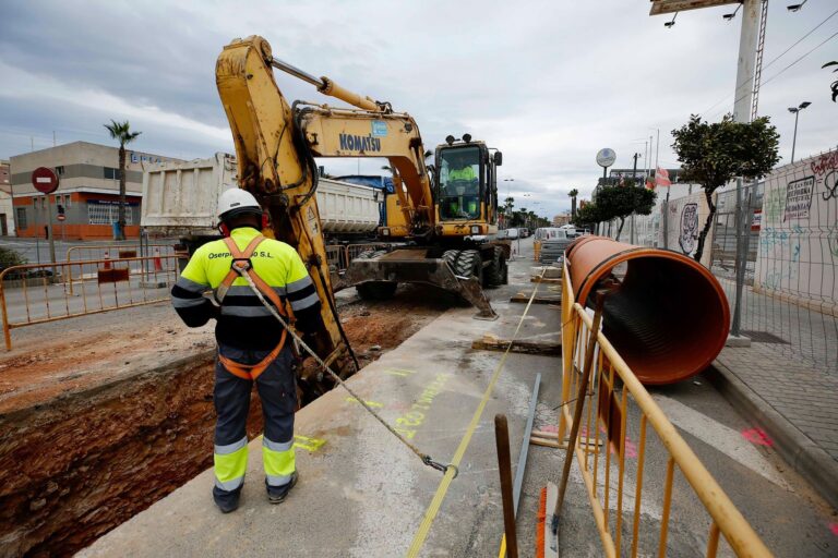 AGAMED DESTINARÁ MÁS DE 4 MILLONES PARA LA MEJORA INTEGRAL DEL ABASTECIMIENTO, SANEAMIENTO Y PLUVIALES A LA POBLACIÓN DE TORREVIEJA
