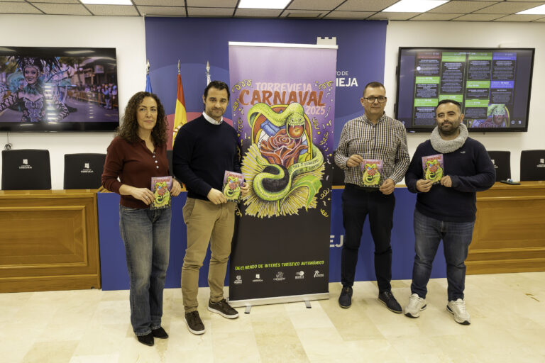 PRESENTADA LA PROGRAMACIÓN DEL CARNAVAL DE TORREVIEJA 2025, QUE SE CELEBRARÁ DEL 7 DE FEBRERO AL 2 DE MARZO