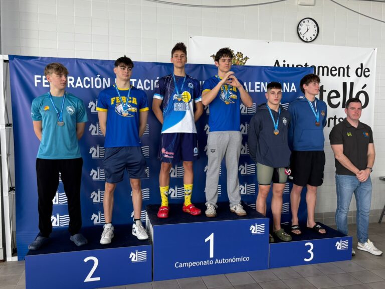 Bogdan Yarovoy y Leonid Stepanov brillan en el Campeonato Autonómico Junior de Invierno en Castellón