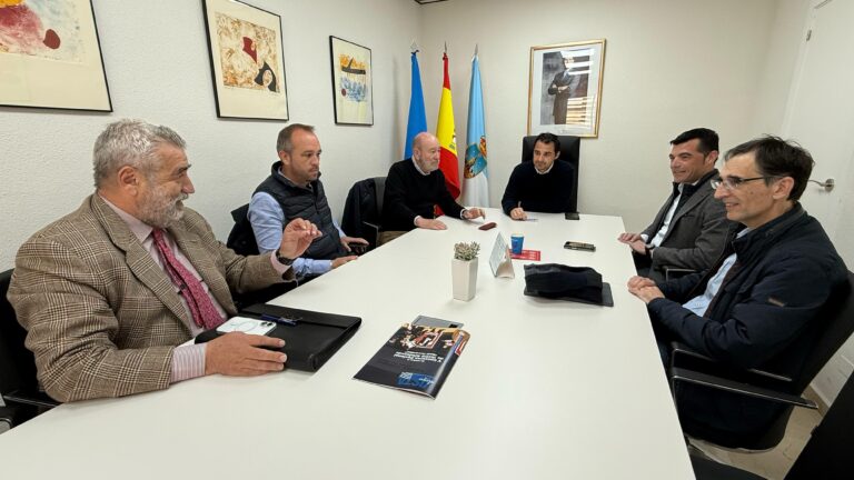 FIRMADO EL ACUERDO ENTRE LA GENERALITAT Y EL AGENTE URBANIZADOR DEL PLAN PARCIAL SECTOR 29 LA CEÑUELA, POR EL CUAL LA GENERALITAT ACATA LA RECIENTE SENTENCIA DEL TSJ DE LA COMUNIDAD VALENCIANA QUE ANULA LA INCLUSIÓN DE ESTE SECTOR EN EL PATIVEL