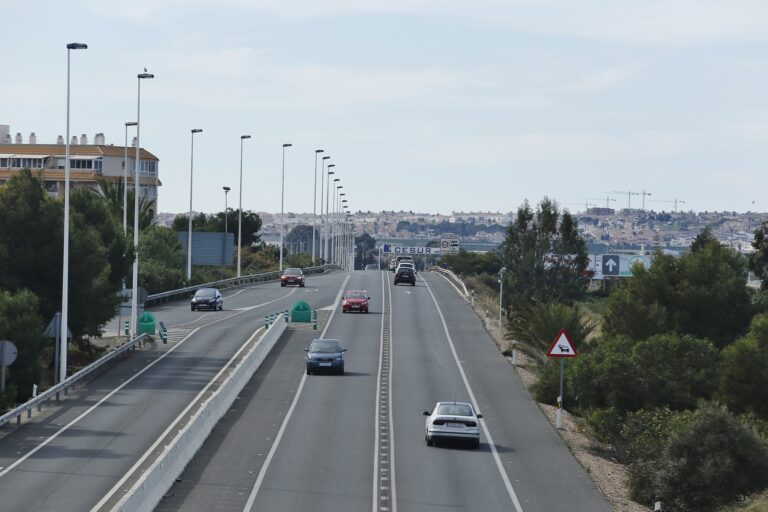 LA JGL APRUEBA LA LICITACIÓN DEL CONTRATO DE MANTENIMIENTO DEL ALUMBRADO PÚBLICO DEL TÉRMINO MUNICIPAL DE TORREVIEJA
