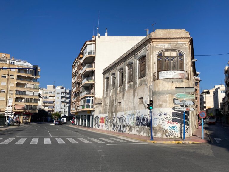 ADJUDICADA LA REHABILITACIÓN DEL EDIFICIO DE LA FÁBRICA DE HIELO, EL EDIFICIO ANEXO Y LA ADECUACIÓN AL ENTORNO DE LAS ERAS DE LA SAL Y MUSEO DEL MAR Y DE LA SAL