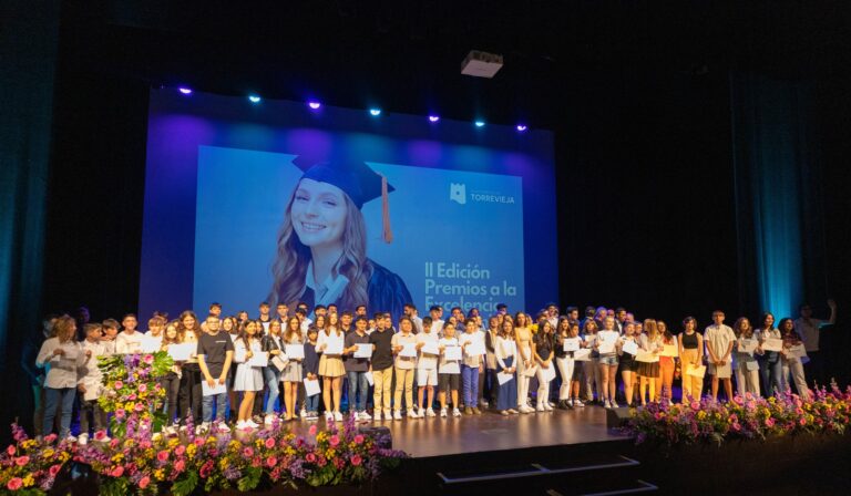CONVOCADA LA IV EDICIÓN DE LOS PREMIOS A LA EXCELENCIA ACADÉMICA “CIUDAD DE TORREVIEJA”