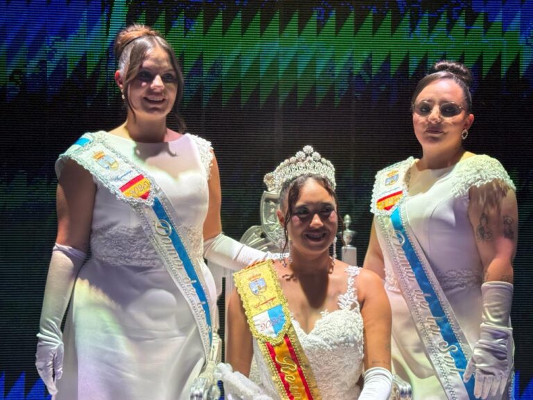 Daniela Daiana Gómez, proclamada Reina de la Sal 2025-2026 en una gala inolvidable en Torrevieja