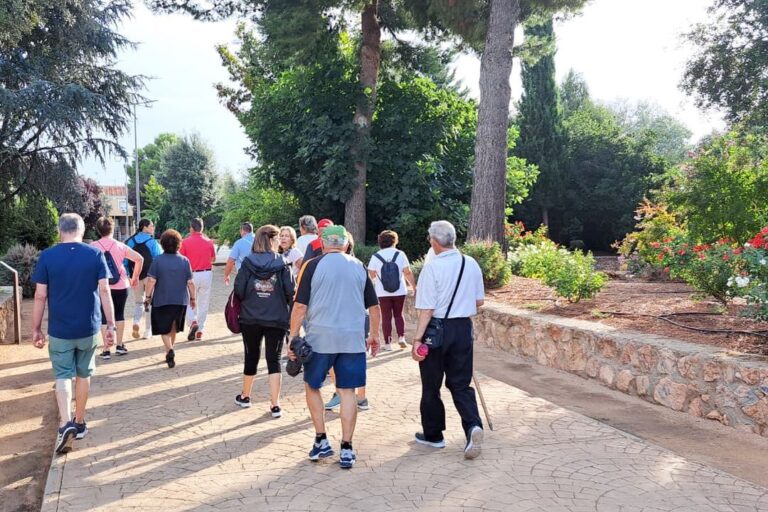 Sueña Torrevieja propone crear rutas de senderismo urbano para fomentar la vida activa y saludable en la ciudad