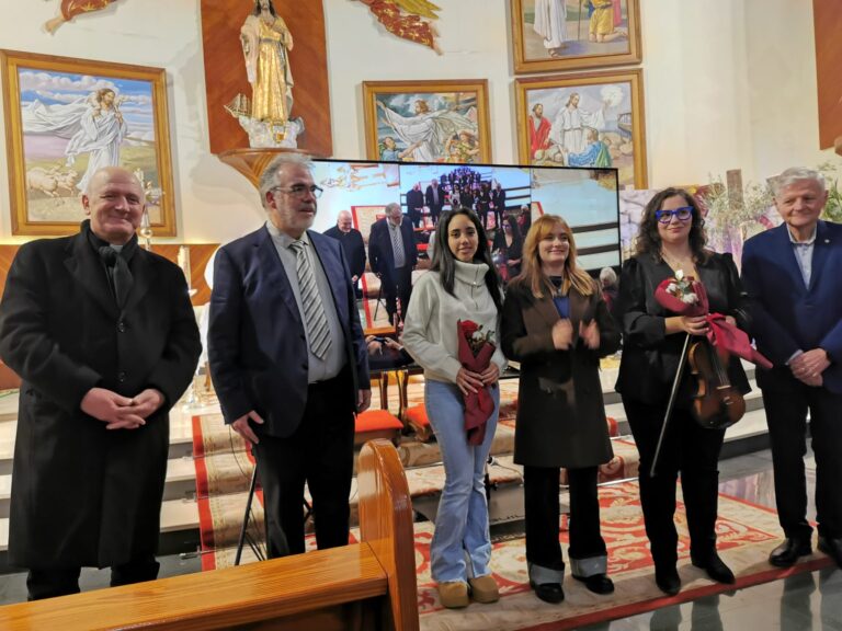 El III Festival Internacional de Órgano de Torrevieja clausura su edición con un concierto navideño de violín y órgano
