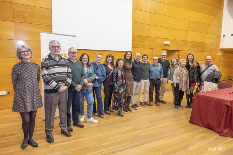 Ars Creatio presenta su revista de invierno 2026 y abre su programación cultural con una lectura dramatizada
