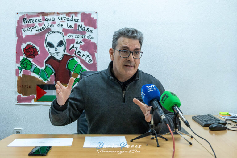 El PSOE de Torrevieja alerta de un déficit estructural que pone en grave riesgo la estabilidad económica del Ayuntamiento