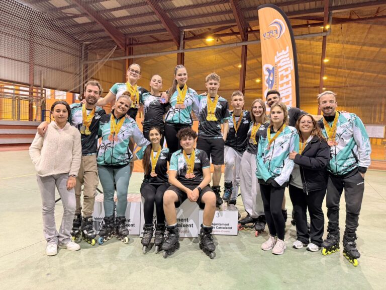 El Club de Patinaje Torrevieja arrasa en el Campeonato Autonómico con 32 medallas