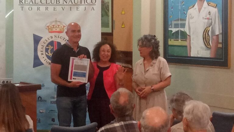 Fran Belmonte continúa reconstruyendo la historia familiar de la ciudad