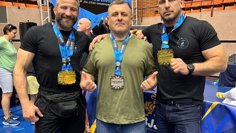 El Club Mano a Mano lleva el nombre de Torrevieja al podio europeo del Jiu Jitsu Brasileño