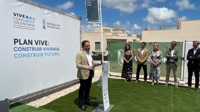 Torrevieja activa el Plan Vive con las primeras 36 viviendas protegidas de La Manguilla en La Mata
