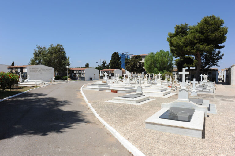 Torrevieja aprueba el Plan Especial del Cementerio para garantizar su ampliación durante los próximos 20 años
