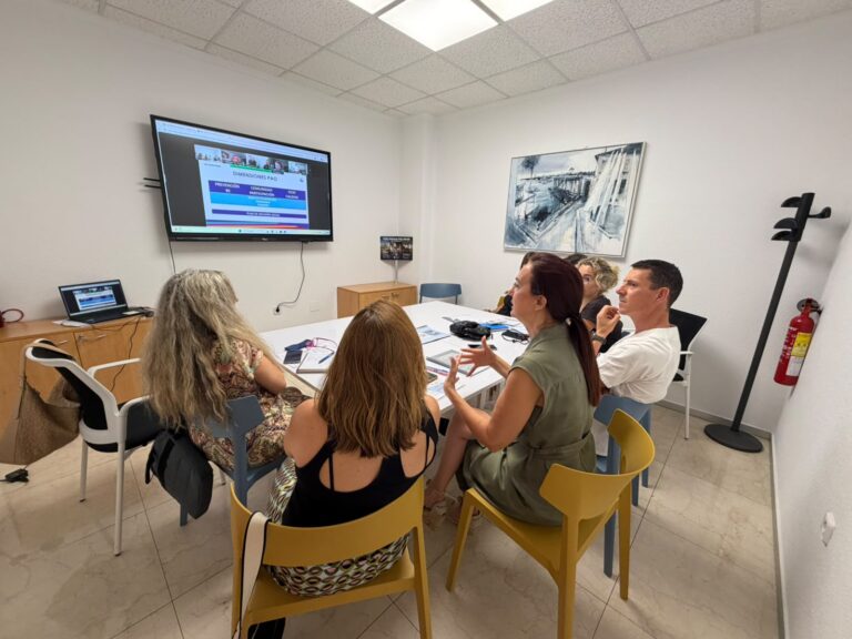 Torrevieja se convierte en municipio piloto de un proyecto de ocio saludable impulsado por IREFREA