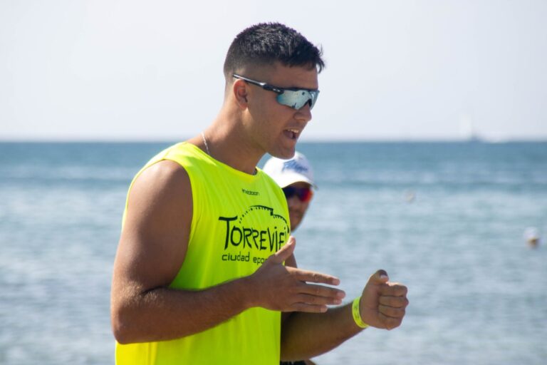 Ander Martín se proclama campeón de Europa de beach sprint y lleva el nombre de Torrevieja a lo más alto
