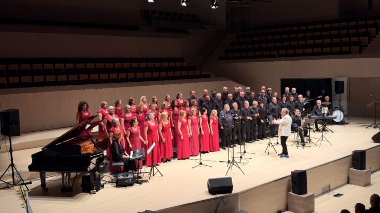 Torrevieja canta en casa: el Encuentro Coral abre su 38.ª edición en el Auditorio Internacional